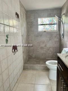 Building Photo - 2418 Liberty St