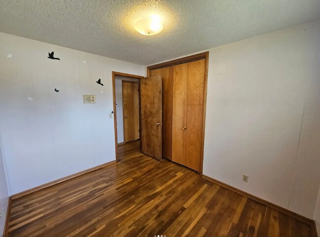 Building Photo - 11822 E 15th Ave