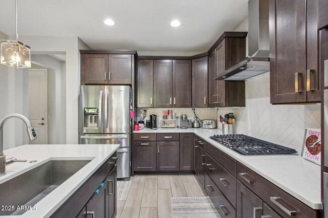 Building Photo - 3551 E Louise Dr
