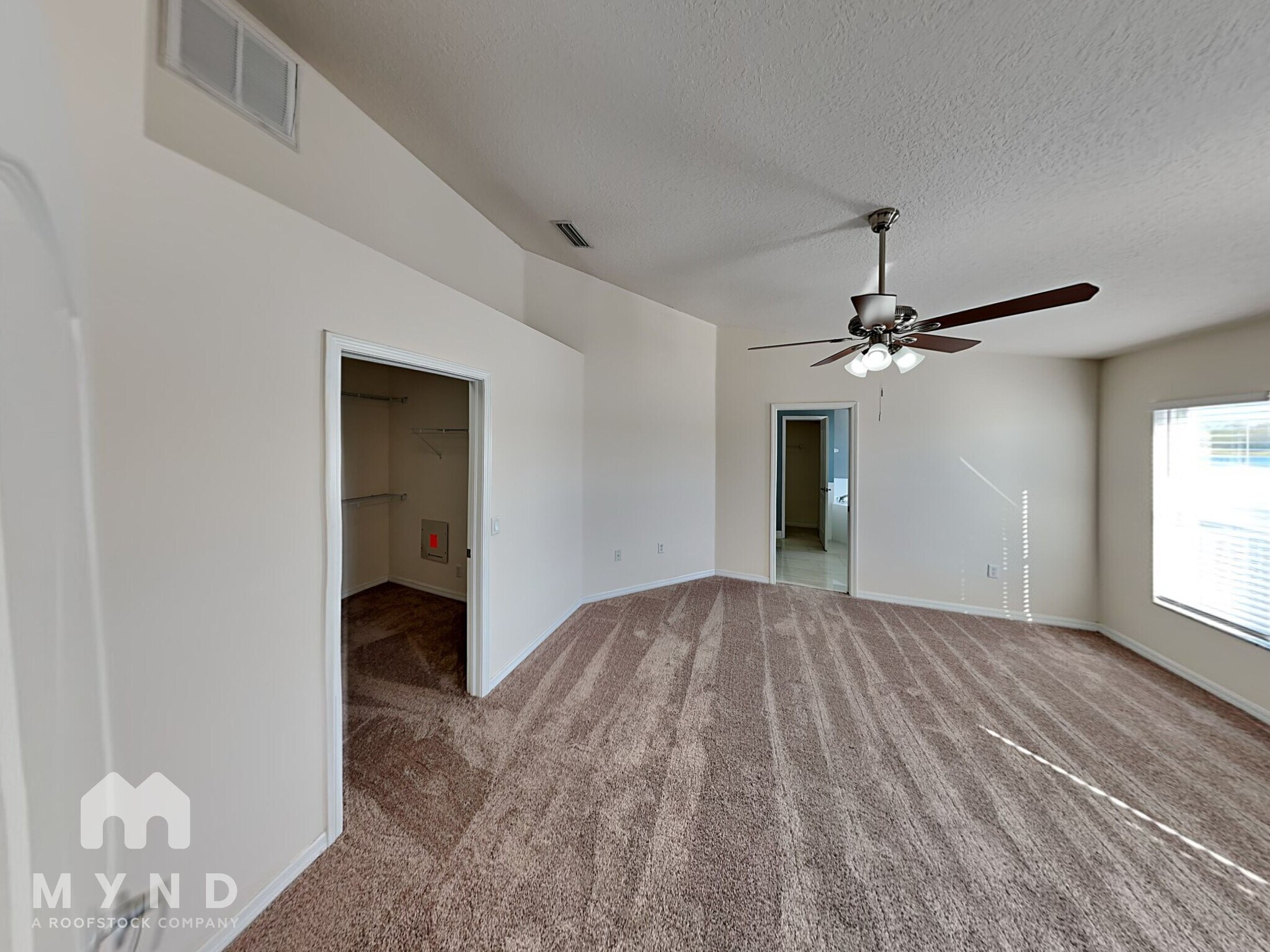 Building Photo - 8105 Tar Hollow Dr