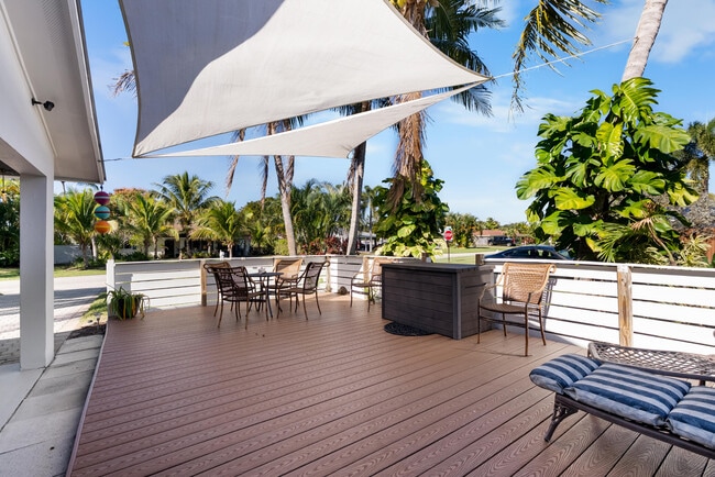 Building Photo - 1605 Treemont Ave