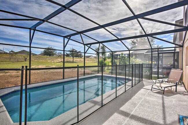 Building Photo - 407 Samuel St