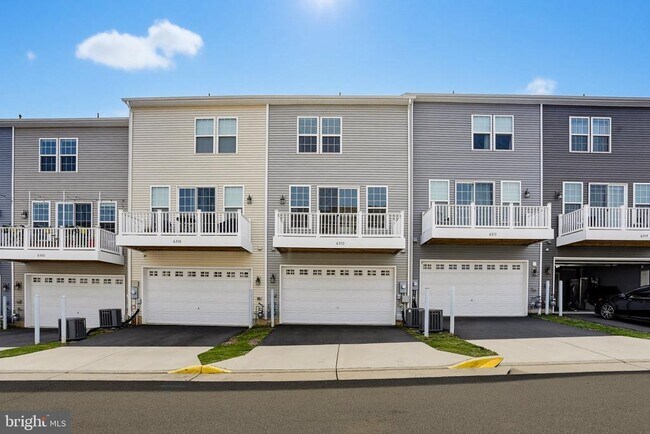 Building Photo - 6310 Berkley Bridge Pl