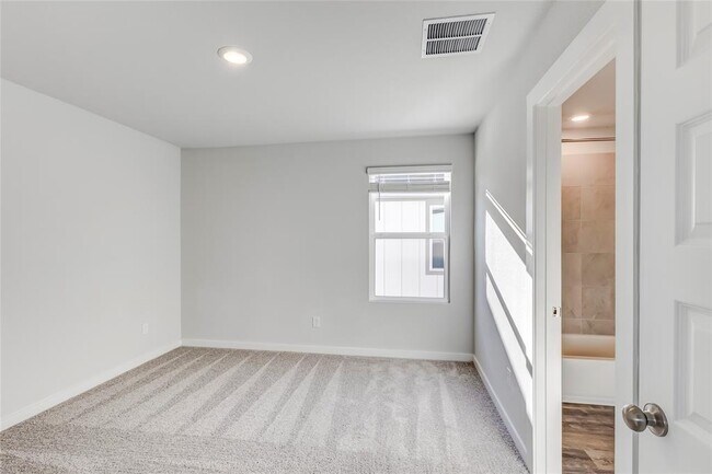 Building Photo - 2066 Alice Jay Wy