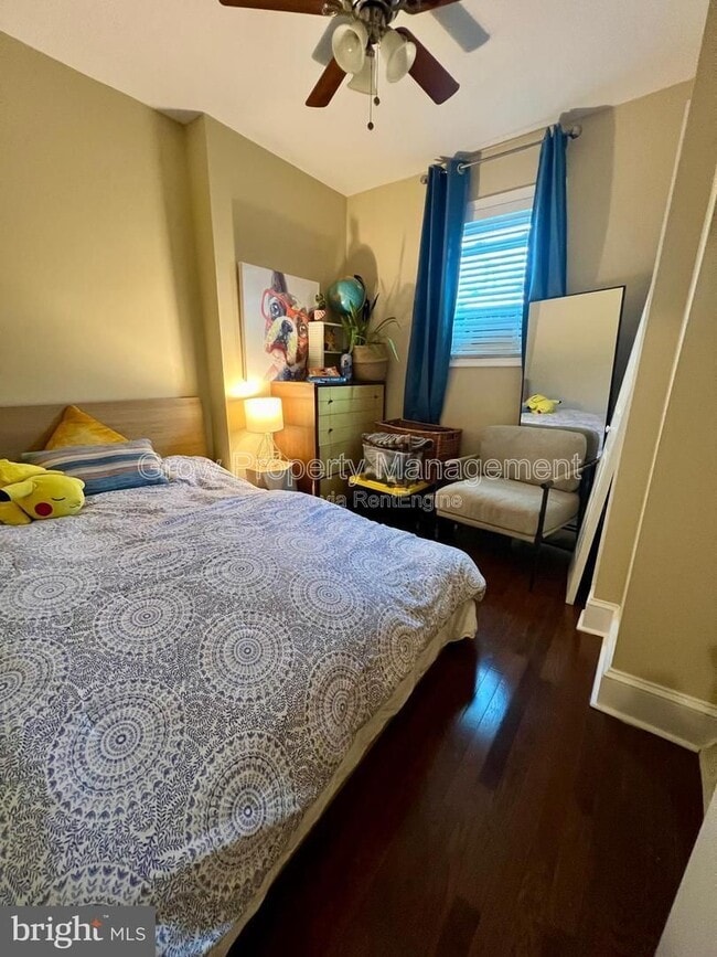 Building Photo - 2441 S Philip St