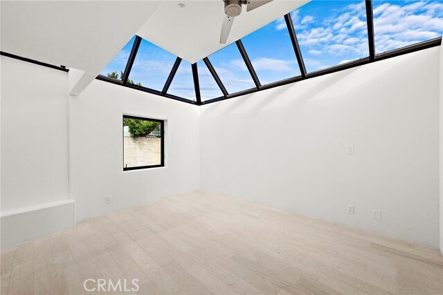 Building Photo - 715 Ocean Front