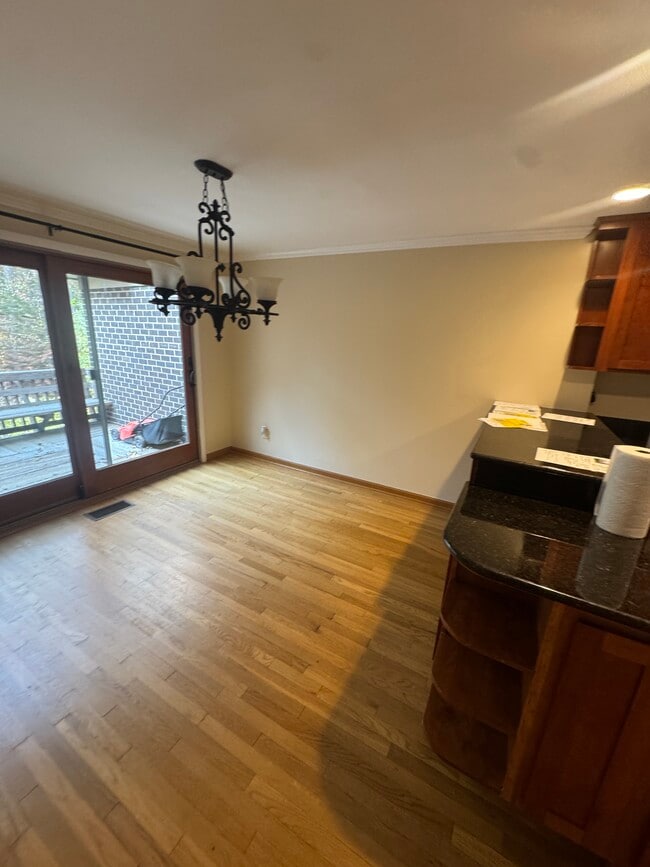 Primary Photo - 19621 Sparr Spring Rd