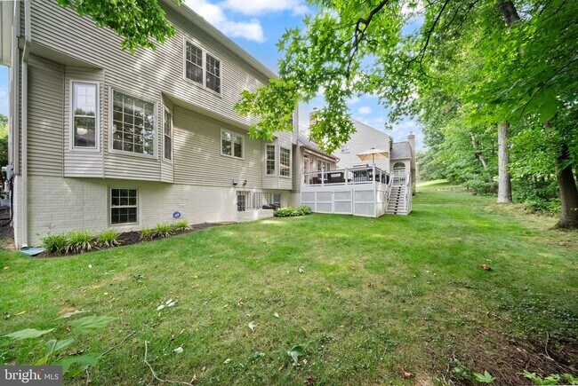 Building Photo - 5667 Lonesome Dove Ct