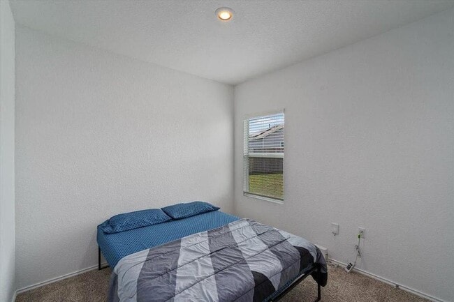 Building Photo - 14113 Lyndora Ln