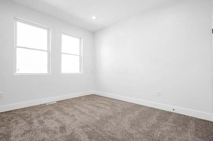 Building Photo - 768 E Whittier St