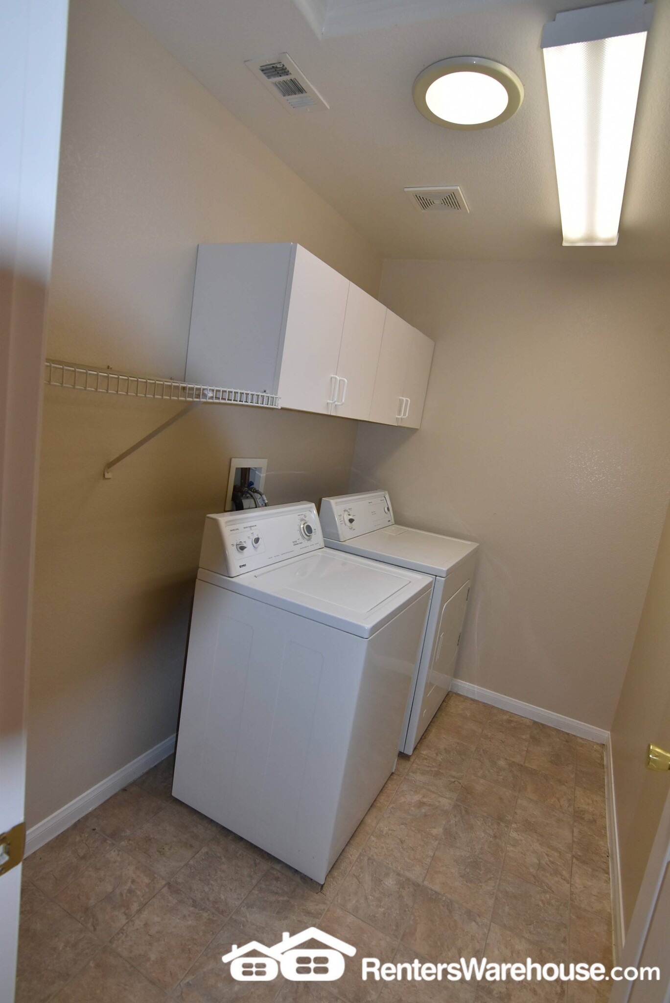 Building Photo - 3615 Villa De Paz Ct
