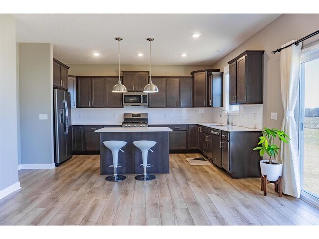 Building Photo - 1574 Edgebrook Ln