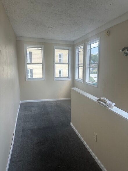 Building Photo - 407 Shasta St