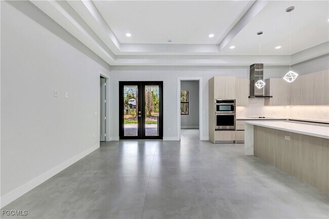 Building Photo - 3366 72nd Ave NE