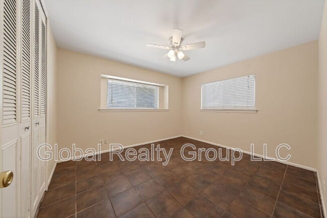 Building Photo - 4022 Ramsgate St