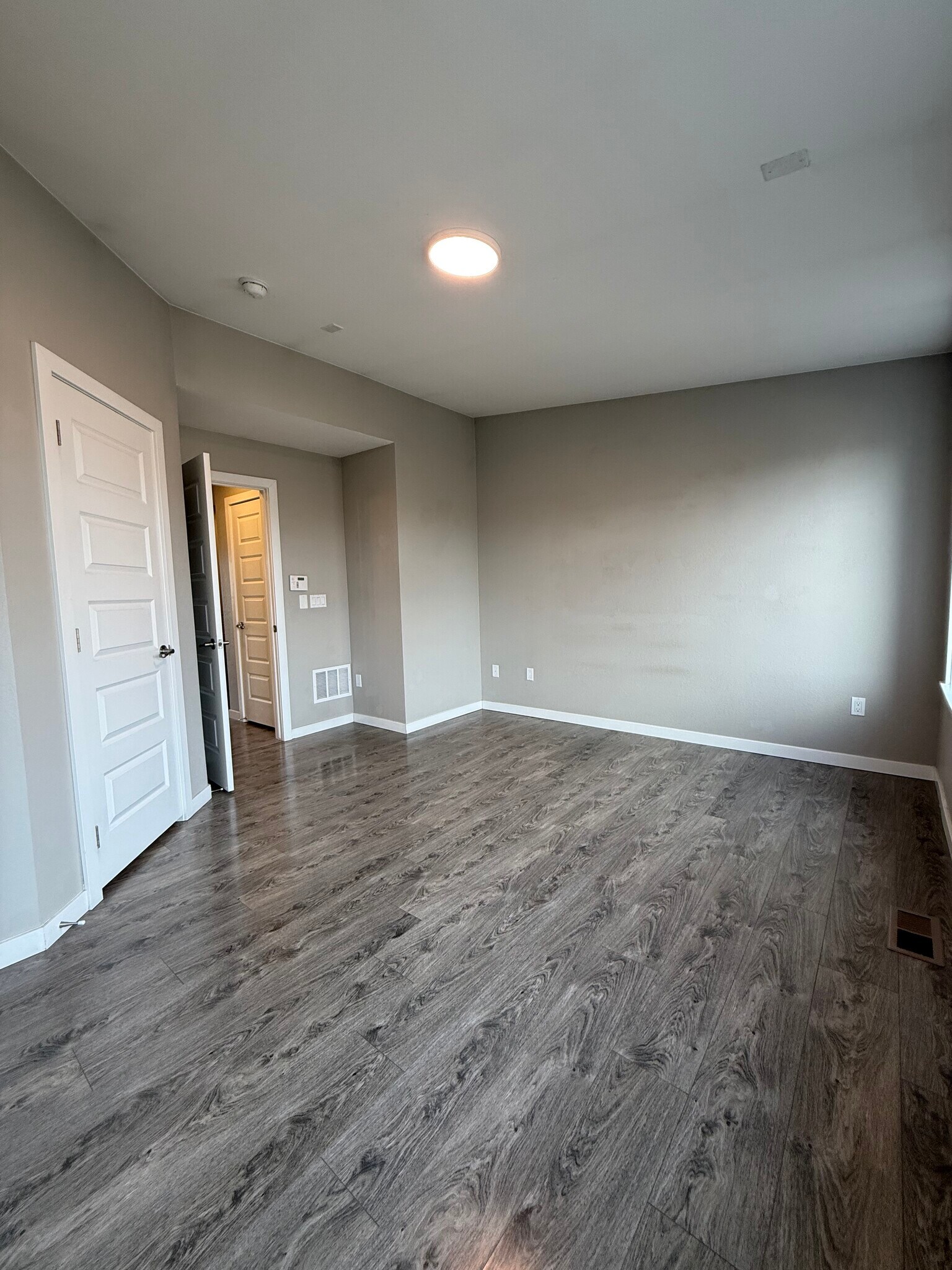 Building Photo - 5660 W 38th Ave