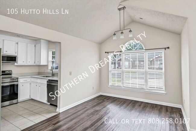Building Photo - 105 Hutto Hill