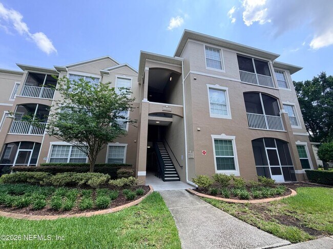 Building Photo - 7990 Baymeadows Rd E