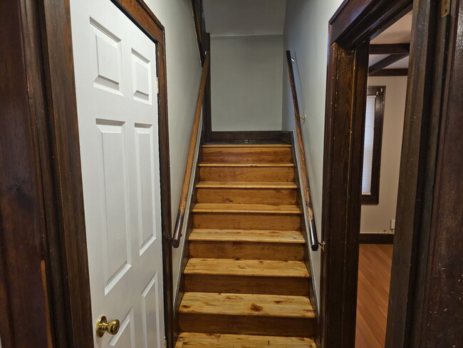 Building Photo - 4411 Red Arrow Rd