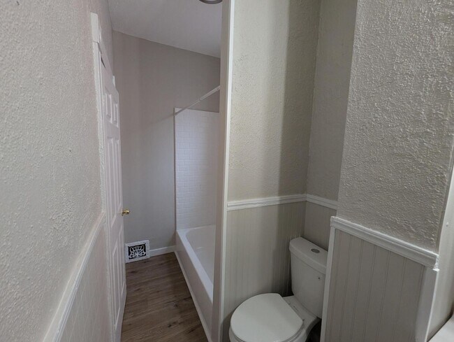 Building Photo - 3324 Illinois Ave