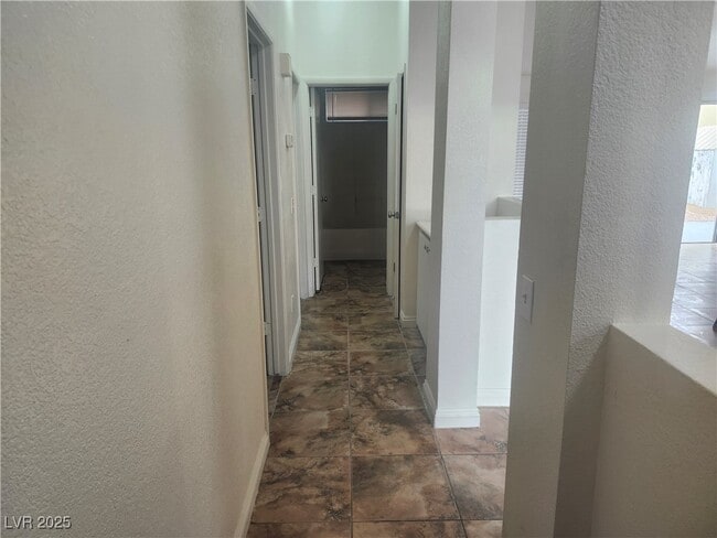 Building Photo - 216 Breezy Shore Ave