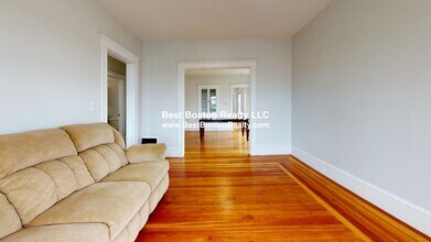 Building Photo - 27 A Craigie St