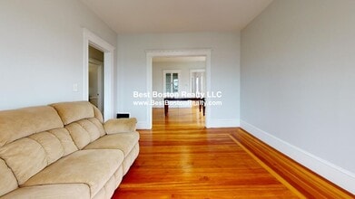 Building Photo - 27A Craigie St. Unit 3