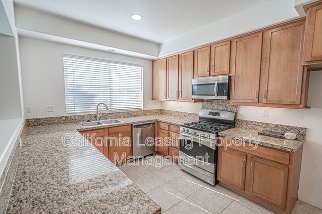 Building Photo - 23939 Brescia Dr