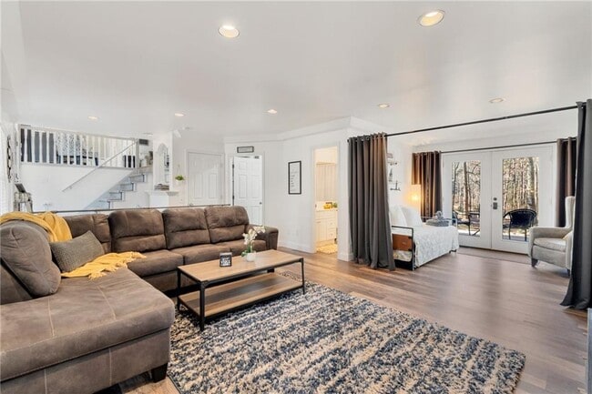 Building Photo - 1319 Towne Harbor Trail