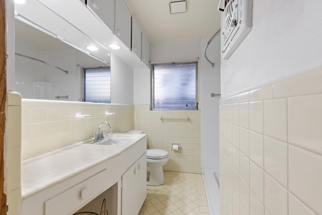 Building Photo - 10310 Willowgrove Dr