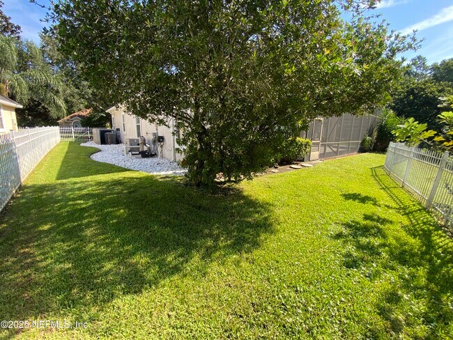 Building Photo - 7849 Rittenhouse Ln