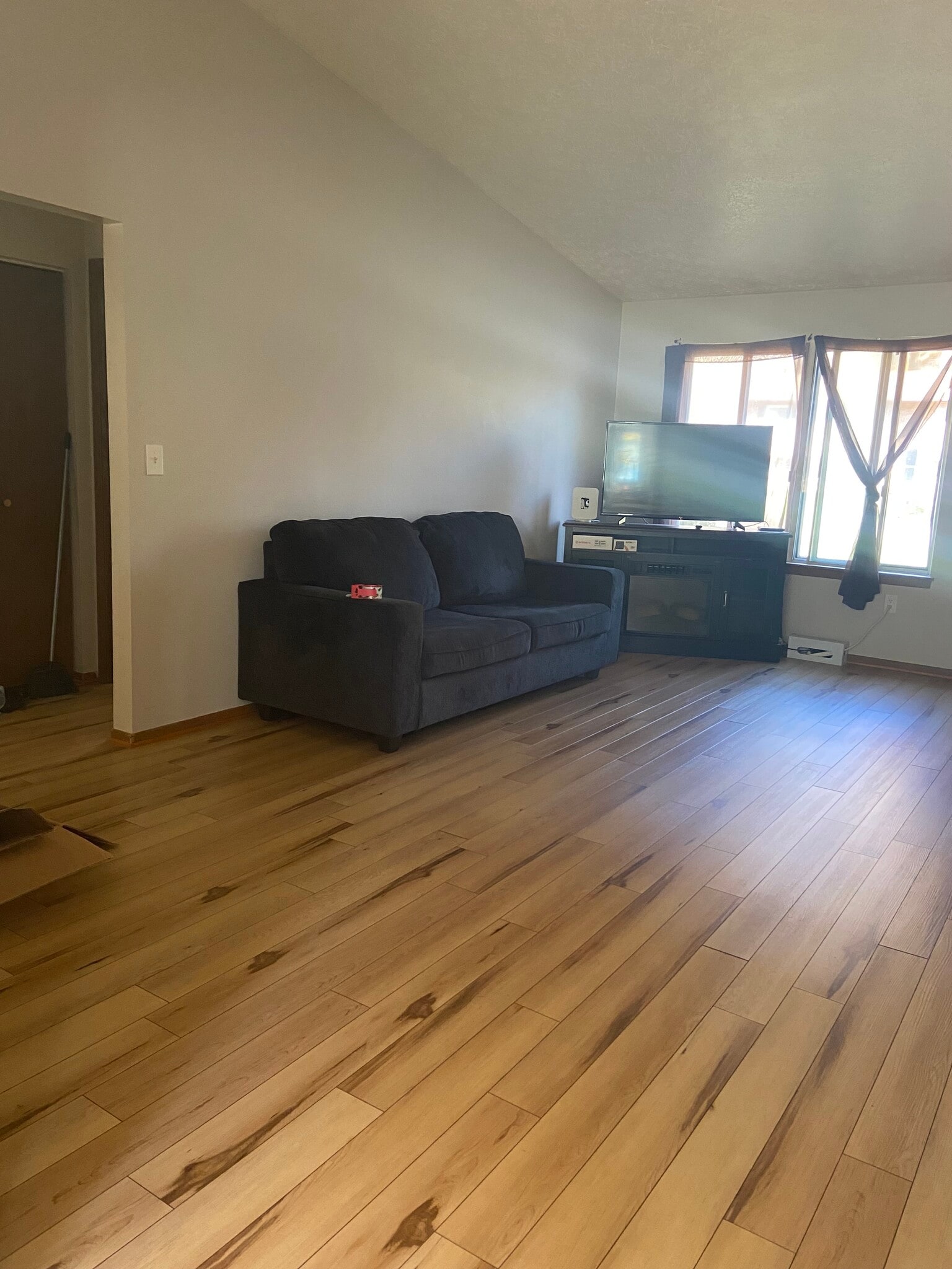 Building Photo - 267 N Colonial Dr