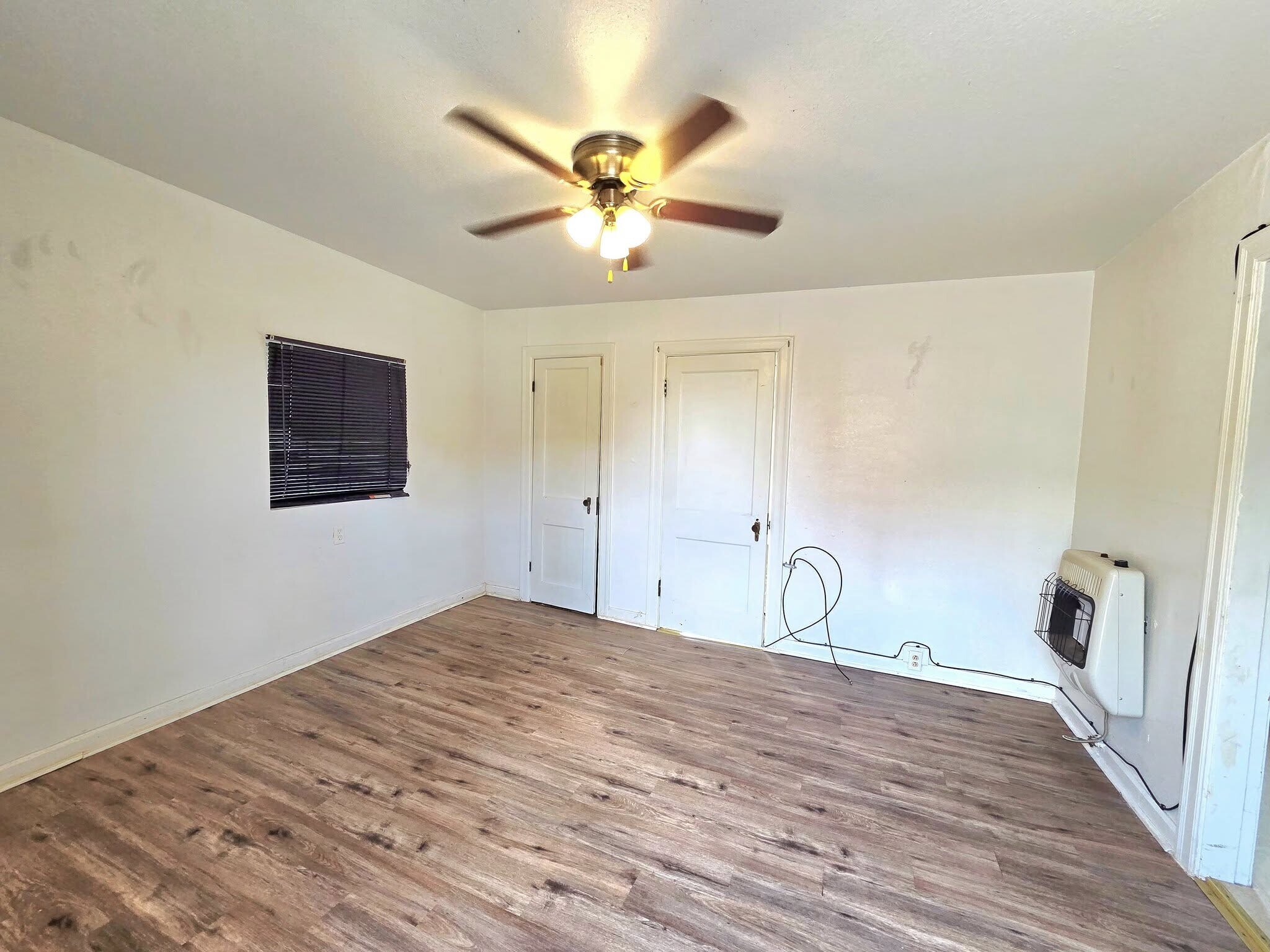 Building Photo - 1008 Runnels St