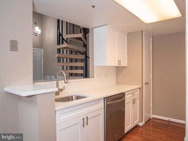 Building Photo - 14109 Bowsprit Ln