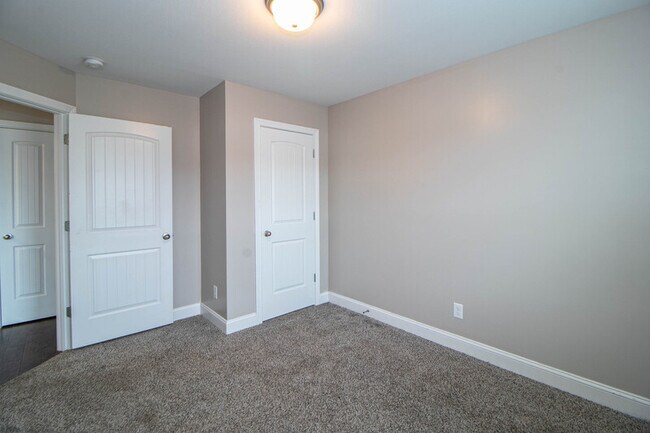 Building Photo - 151 Ambridge St