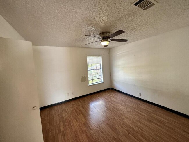 Building Photo - 46038 Rufus Bankston Rd