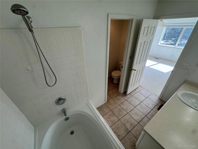 Building Photo - 4505 S Auckland Ct