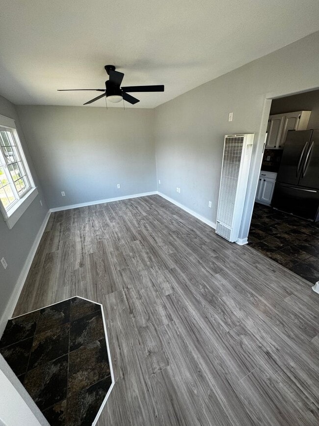Primary Photo - 1 Bedroom, 1 Bathroom Duplex