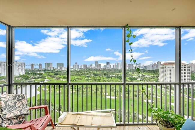 Building Photo - 20335 W Country Club Dr