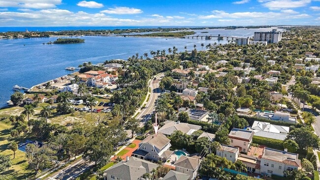 Building Photo - 3109 Washington Rd