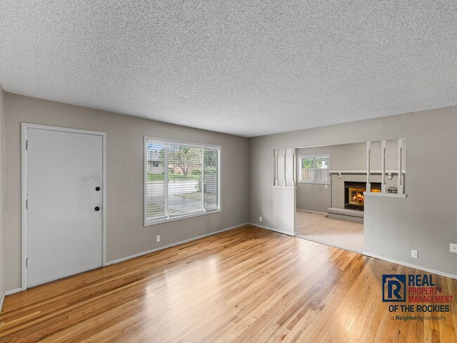 Building Photo - Fantastic Home in a Great Fort Collins Loc...