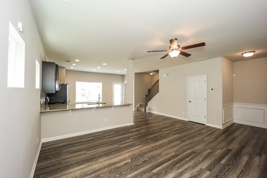 Building Photo - 167 Preserve Dr