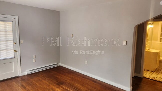 Building Photo - 125 Seaboard St