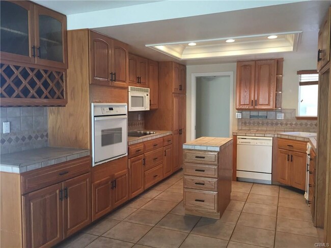 Building Photo - 24402 Osprey St
