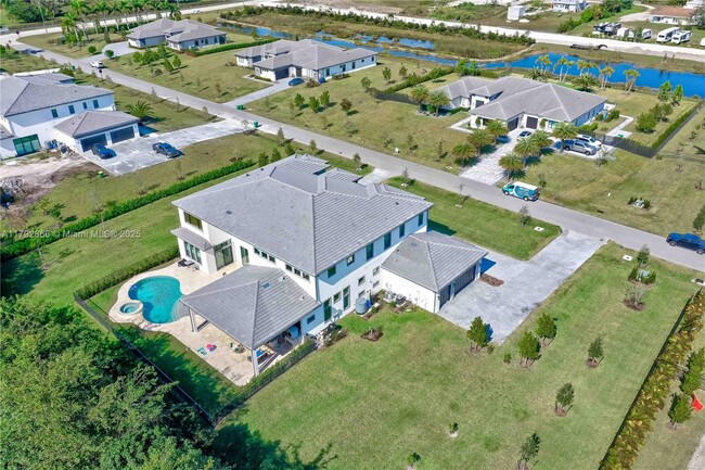 Building Photo - 17130 Magnolia Estates Dr