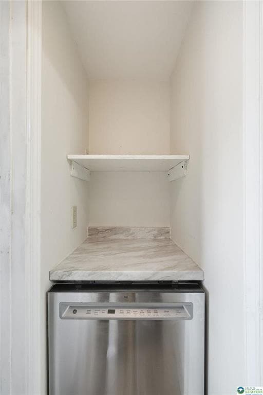 Building Photo - 819 Chestnut St