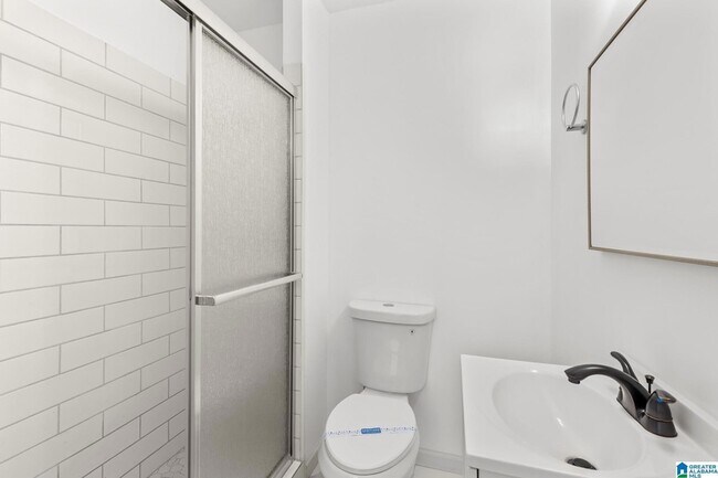 Building Photo - 1520 41st St