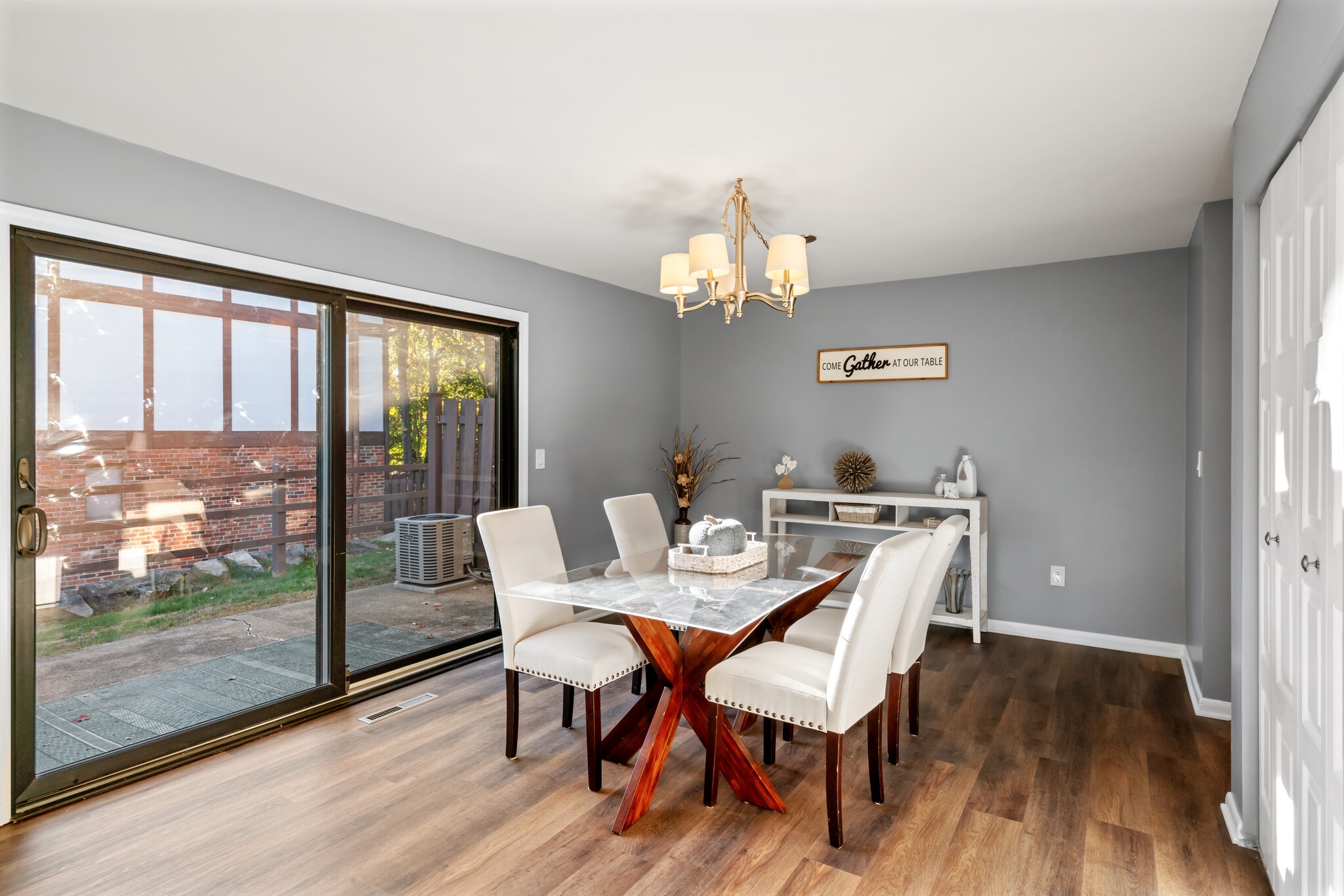 Building Photo - 238 Woodbridge Dr