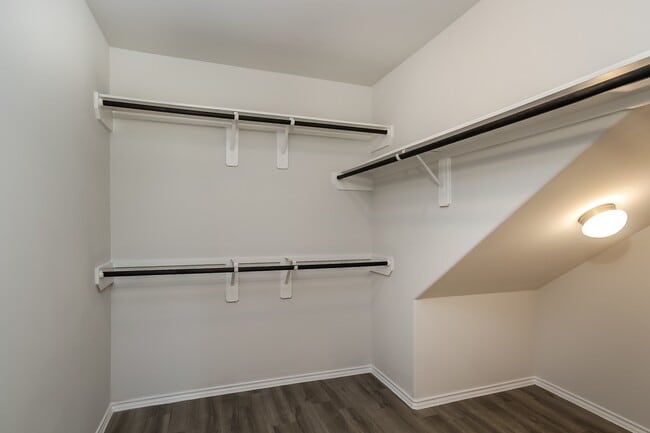 Building Photo - 4803 Giant Sequoia Way