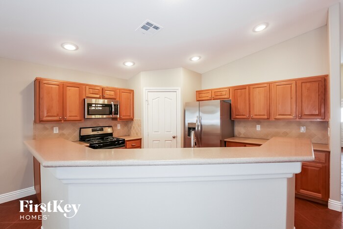 Building Photo - 6236 Little Elm St